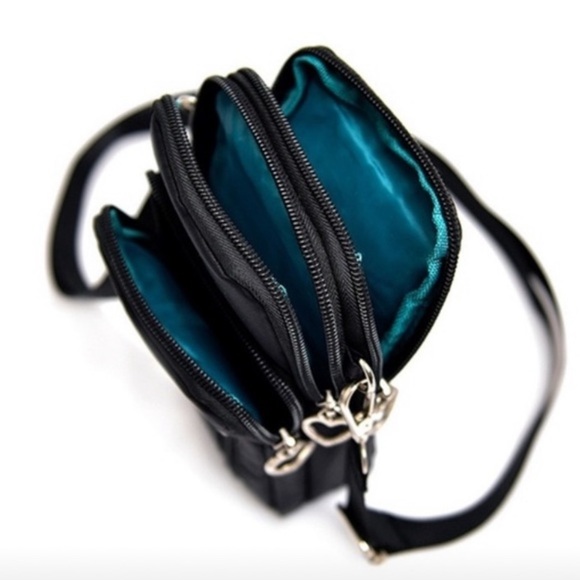 ROSE RED CROSSBODY BAG - Picture 4 of 11